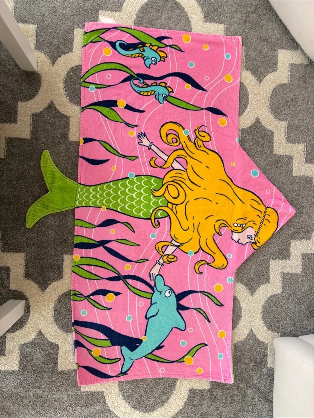 Adorable Kids' Pink Mermaid Hooded Towel with Green Tail